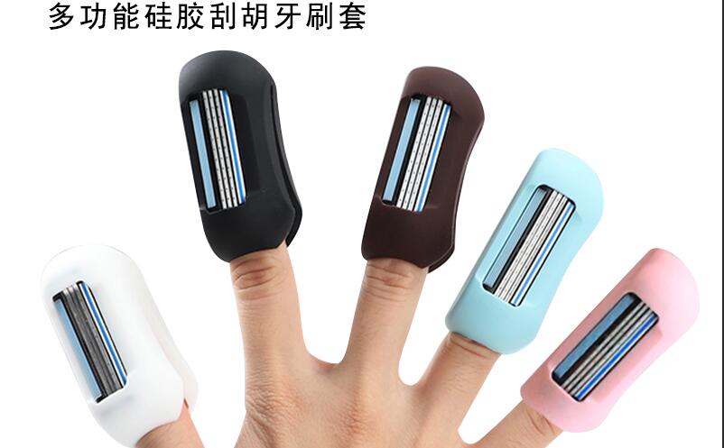硅胶日用品，透明硅胶密封盒套装，整齐摆放展示，现代简约风格背景